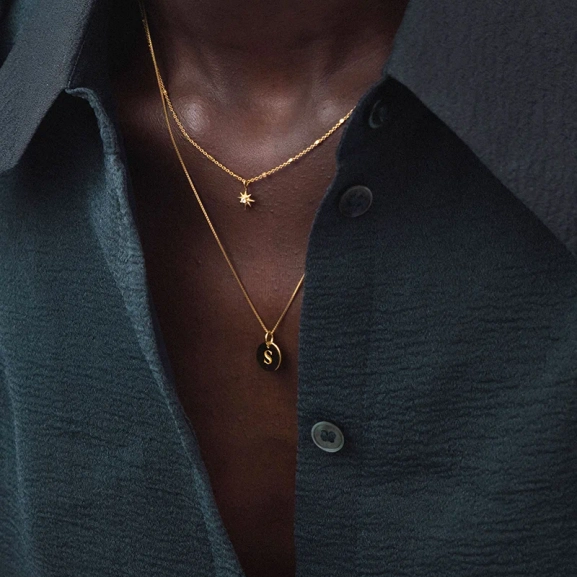North Star Necklace Gold - Syster P - Snabb leverans & Gratis paketinslagning - Nordic Spectra