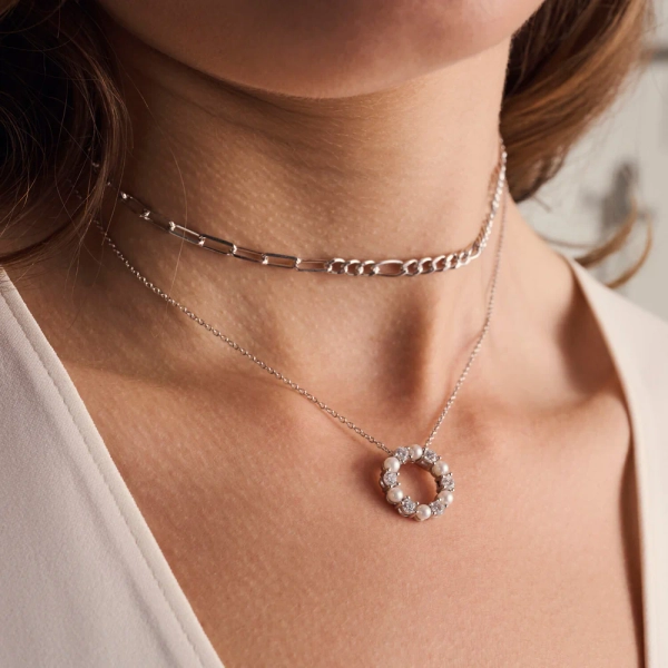 Biella Perla Halsband i silver med cubic zirconia och sötvattenpärla