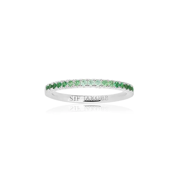 Ellera Ring Grön från Sif Jakobs med gnistrande Cubic Zirconia-sten