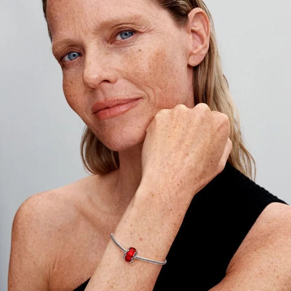 Julmagi Murano Berlock - PANDORA - 1-2 dagar leverans - Gratis paketinslagning