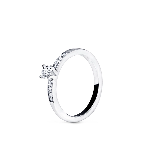 Sofia Solitaire Ring With Side Stones 0