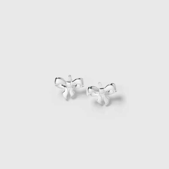 Rosie Mini Studs Silver - Syster P - Snabb leverans & Gratis paketinslagning - Nordic Spectra