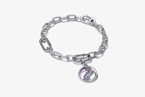 Pandora ME tasapainon yin & yang -riipus - PANDORA - Suuri valikoima & ilmainen lahjapaketointi - Nordicspectra.fi