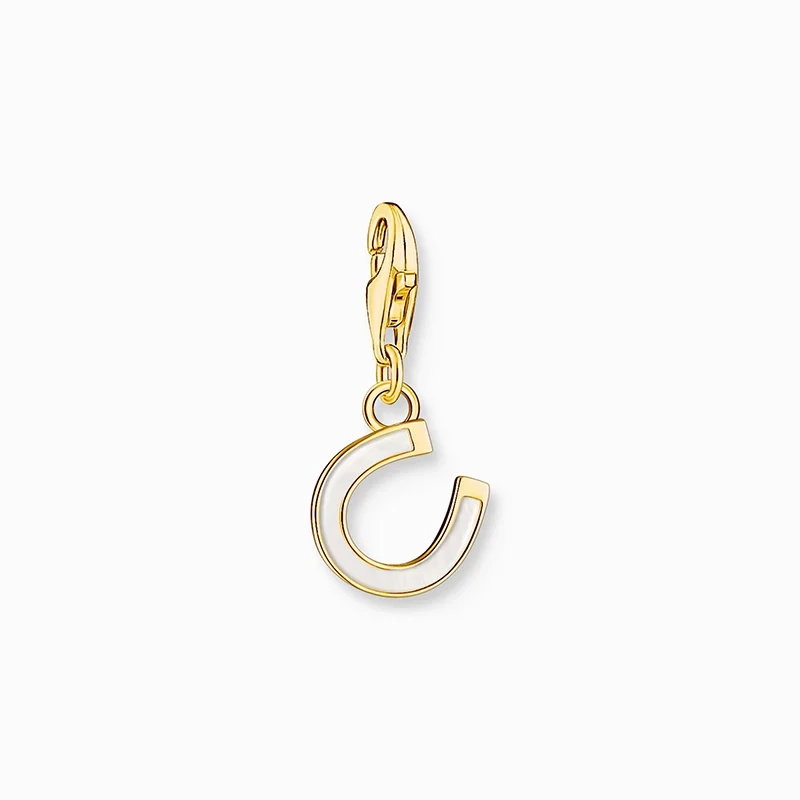 Hästsko Med Vit Kallemalj Guld Berlock