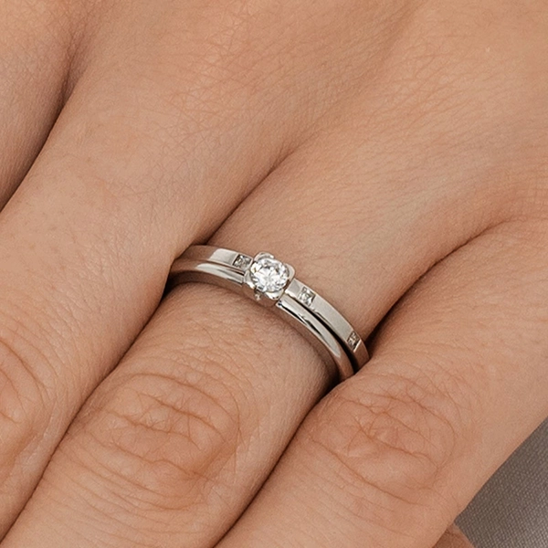 13-102-00455-efva-attling-love-bead-wedding-ring-6