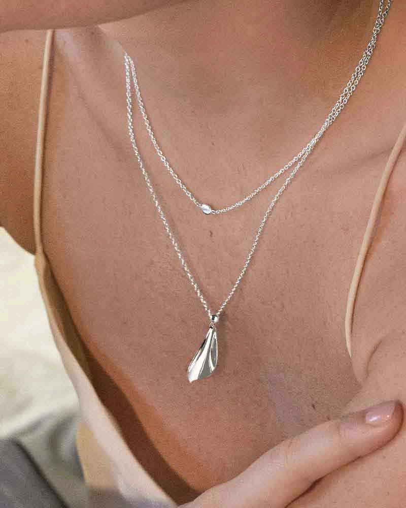 Morning Dew Petite Necklace - Drakenberg Sjölin Halsband - Snabb frakt & paketinslagning - Nordicspectra.se