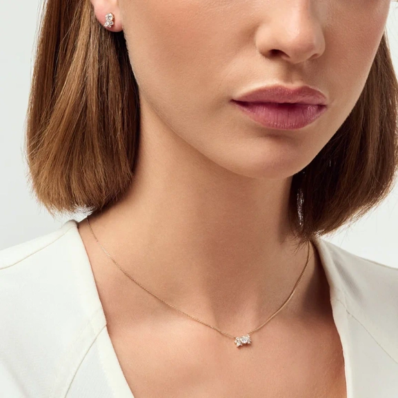Lovere Necklace i 14K guld med diamantkluster från Sif Jakobs