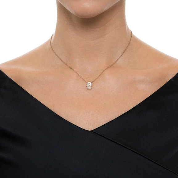 Little Bend Over Necklace - Crystal Quartz White Gold von Efva Attling, Schneller Versand - Nordicspectra.de