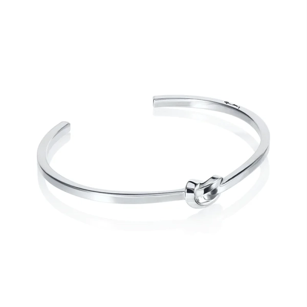 Love Knot Cuff - Efva Attling - ruotsalainen muotoilu - Nordic Spectra