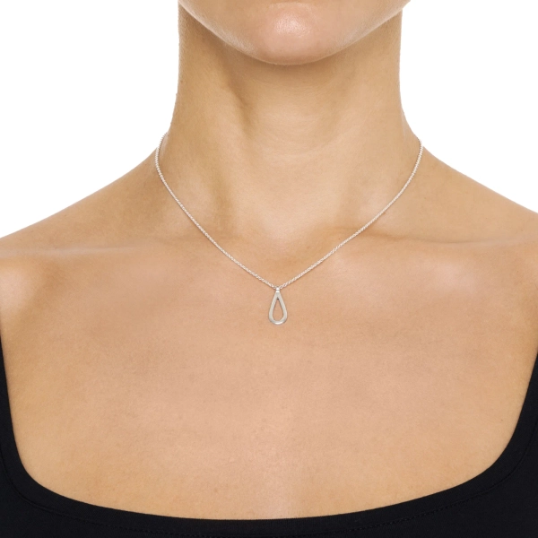 Presentset Hooked On A Feeling i silver från Efva Attling
