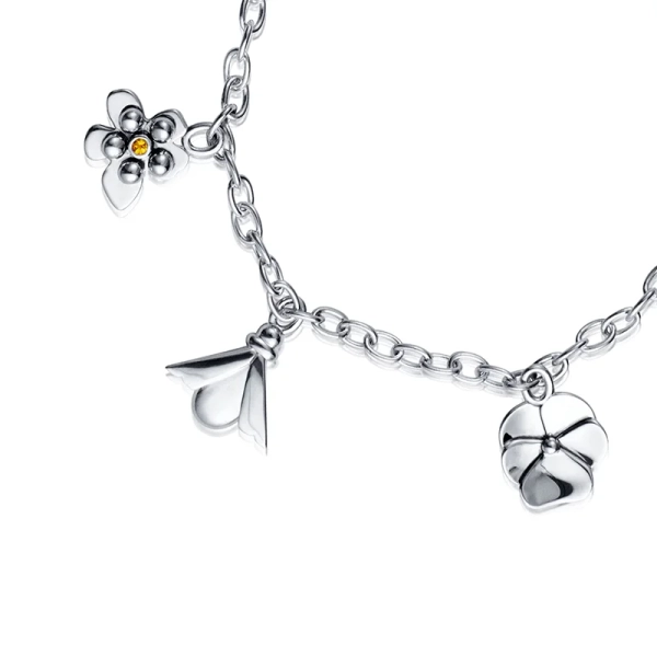 Garden Bracelet i sterlingsilver med hängsmycken av citrin