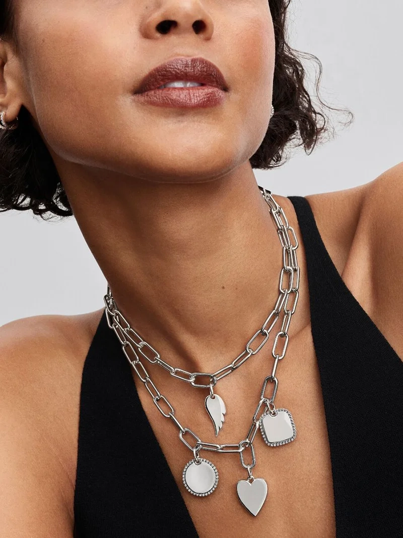 Änglavinge hängsmycke från Pandora i skinande sterlingsilver