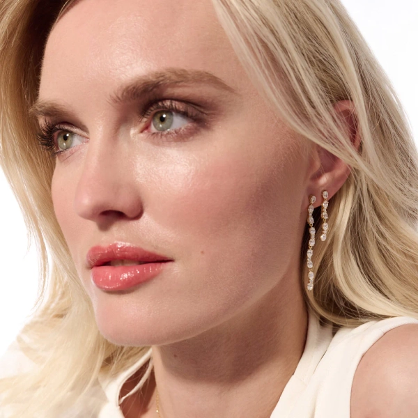 eleganta och gnistrande med Cubic Zirconia