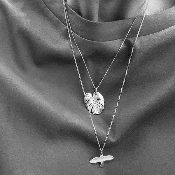 Palm Leaf Necklace Silver - Emma Israelsson - Suuri valikoima & ilmainen lahjapaketointi - Nordicspectra.fi