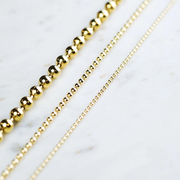 Large Globe Chain Gold - Emma Israelsson - Suuri valikoima & ilmainen lahjapaketointi - Nordicspectra.fi