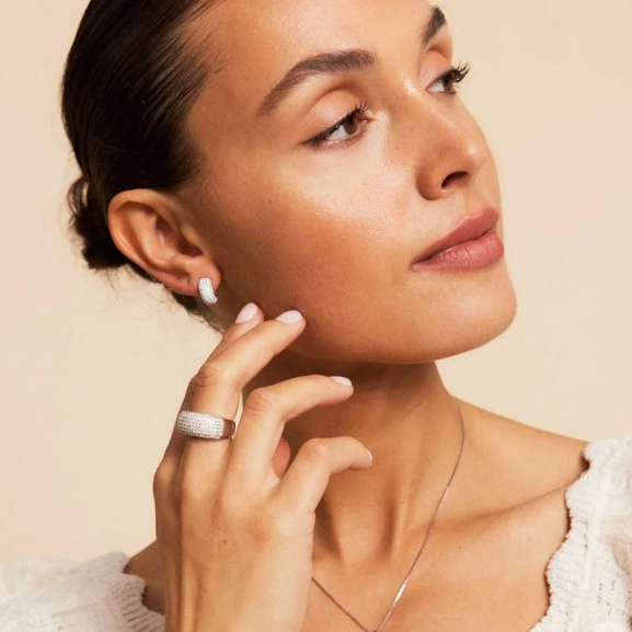 Luxe Creoles Silver - Edblad - Snabba leveranser - Gratis paketinslagning
