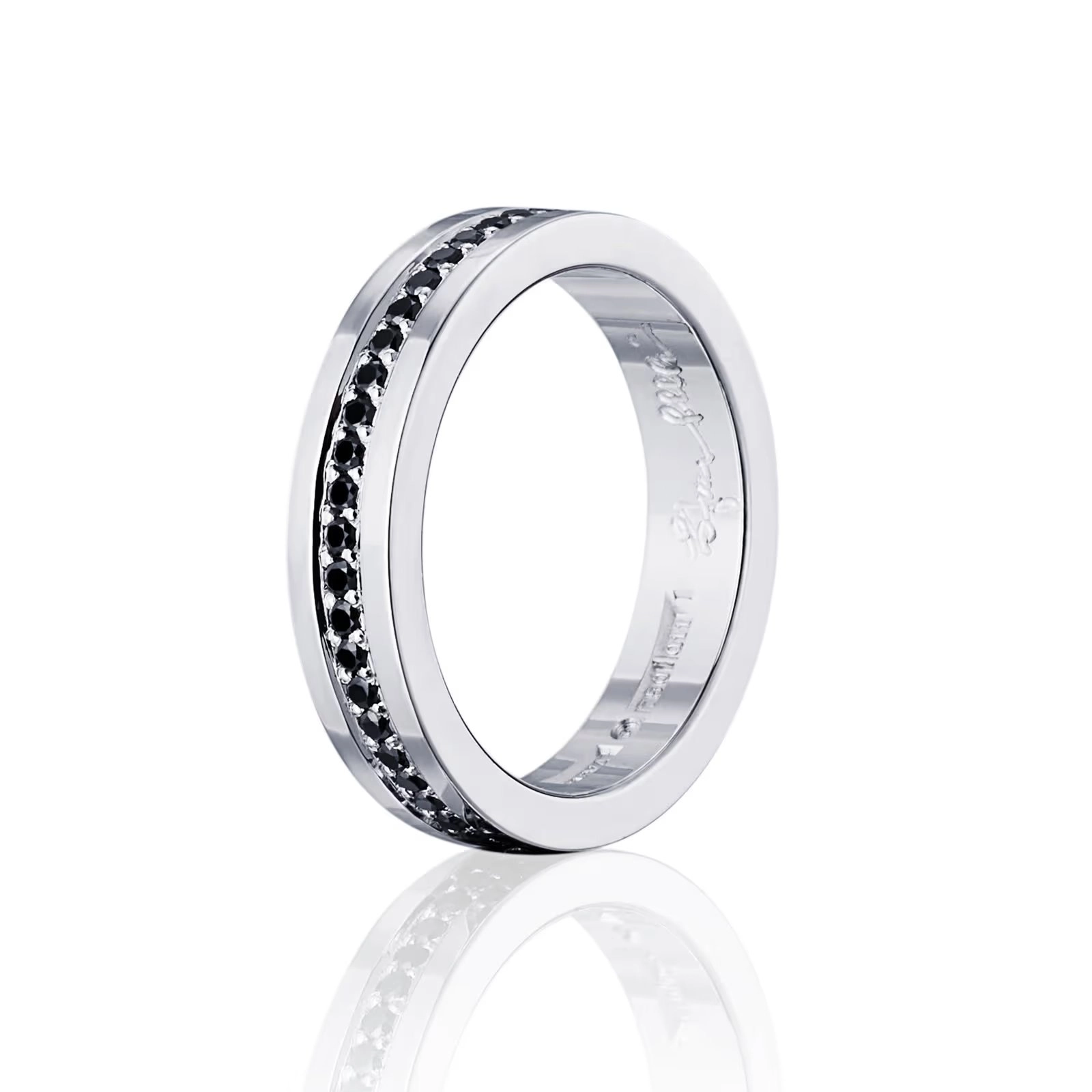 Efva Attling - 4&frac12; & Black Stars Ring Platinum