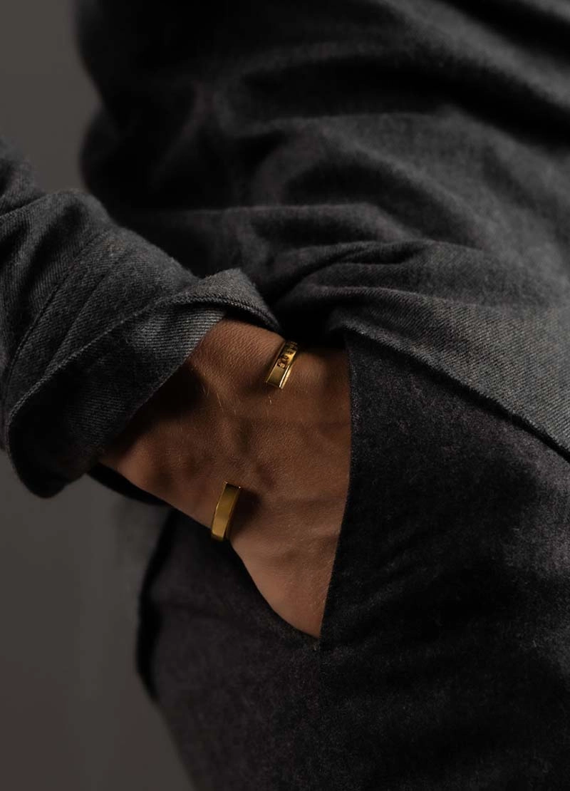 Icon Cuff - Gold Plated - Skultuna - Snabb frakt & paketinslagning - Nordicspectra.se