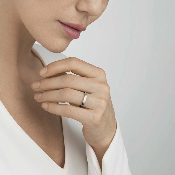 Magic Sormus Valkokulta - Georg Jensen - Suuri valikoima & ilmainen lahjapaketointi - Nordicspectra.fi