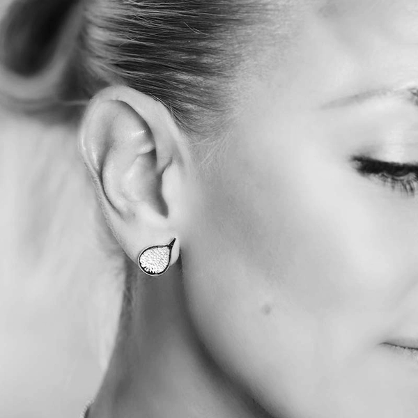 Fig Earrings Silver - Emma Israelsson - Snabb frakt & paketinslagning - Nordicspectra.se