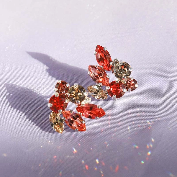 Cora Earcuff Gold Rose Peach Combo - Caroline Svedbom - Snabb frakt & paketinslagning - Nordicspectra.se