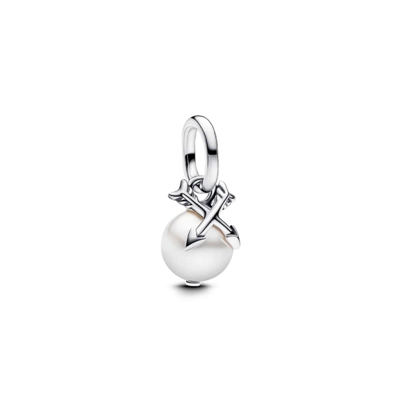 Pandora ME Pearl & Arrows Mini-Anhänger-Charm aus Sterlingsilber mit künstlicher Perle und dekorativen Pfeilen. Ein Symbol für Liebe und Orientierung auf Ihrem Lebensweg.