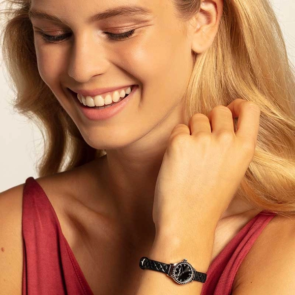 Klocka Rebel At Heart Miniature 19 mm - Thomas Sabo klocka - Snabb frakt & paketinslagning - Nordicspectra.se