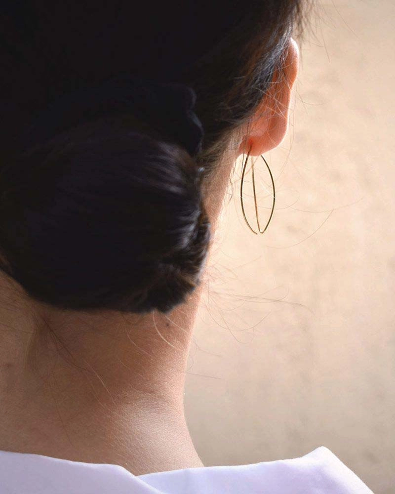 Together Small Earrings Gold - Drakenberg/Sjölin - Suuri valikoima & ilmainen lahjapaketointi - Nordicspectra.fi