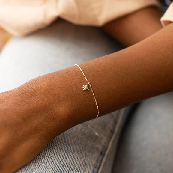 North Star Bracelet Silver - Syster P - Snabb leverans & Gratis paketinslagning - Nordic Spectra