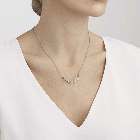 Infinity Horisontellt Hängsmycke - Georg Jensen halsband - Snabb frakt & paketinslagning - Nordicspectra.se