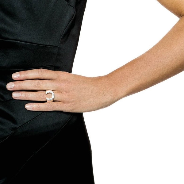 Take No Shit Ring - Efva Attling ringar - Snabb frakt & paketinslagning - Nordicspectra.se