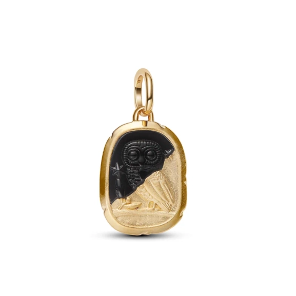 Eulen-Medaillen-Charm von Pandora ME in 14-karätiger Vergoldung mit schwarzem Kristall und der Inschrift "LUX ET SAPIENTIA".