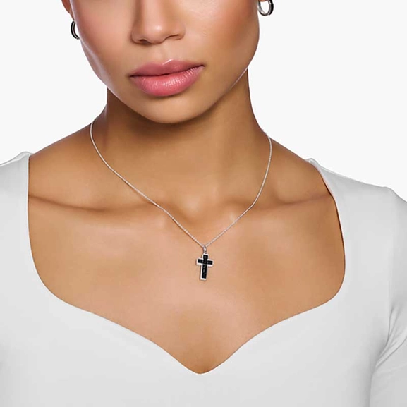 Halsband Kors Svarta Stenar - Thomas Sabo berlock - Snabb frakt & paketinslagning - Nordicspectra.se