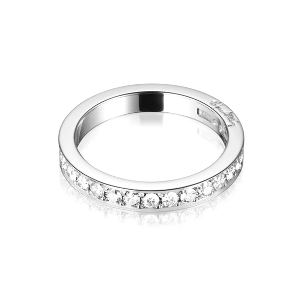 från Efva Attlings Wedding Collection.