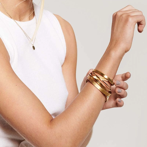 Icon Cuff - Gold Plated - Skultuna - Snabb frakt & paketinslagning - Nordicspectra.se