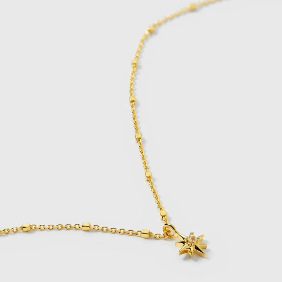 North Star Necklace Gold - Syster P - Snabb leverans & Gratis paketinslagning - Nordic Spectra