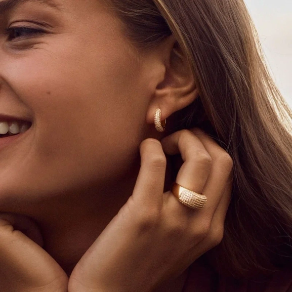Luxe Hoops Gold - Edblad - Snabba leveranser - Gratis paketinslagning