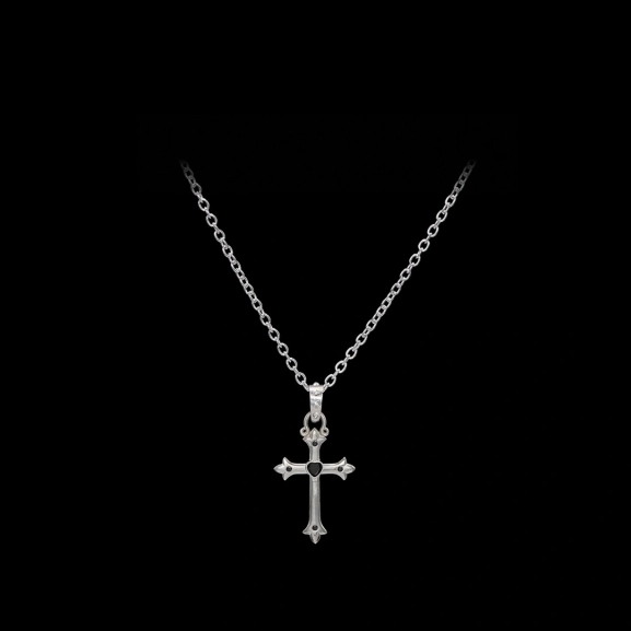 Hopeinen hartauskaulakoru mustalla spinellillä