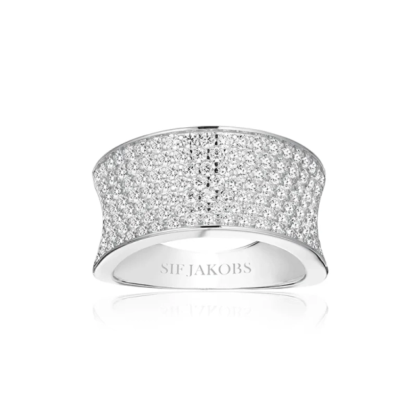 Felline Concavo Ring i silver med gnistrande cubic zirconia-stenar från Sif Jakobs