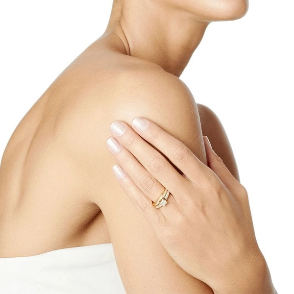Rock Star Ring Gold - Efva Attling ringar - Snabb frakt & paketinslagning - Nordicspectra.se