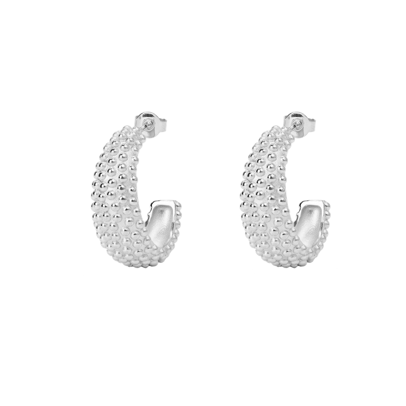 Emma Israelsson – Dew Hoops Silver