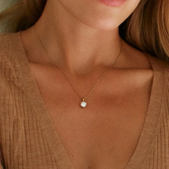 Crown Necklace L Gold - Edblad - Snabb leverans - Gratis paketinslagning