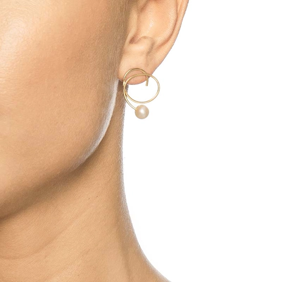 Little Curly Pearly Ear Gold - Efva Attling - Skandinaviska Designsmycken - Nordic Spectra