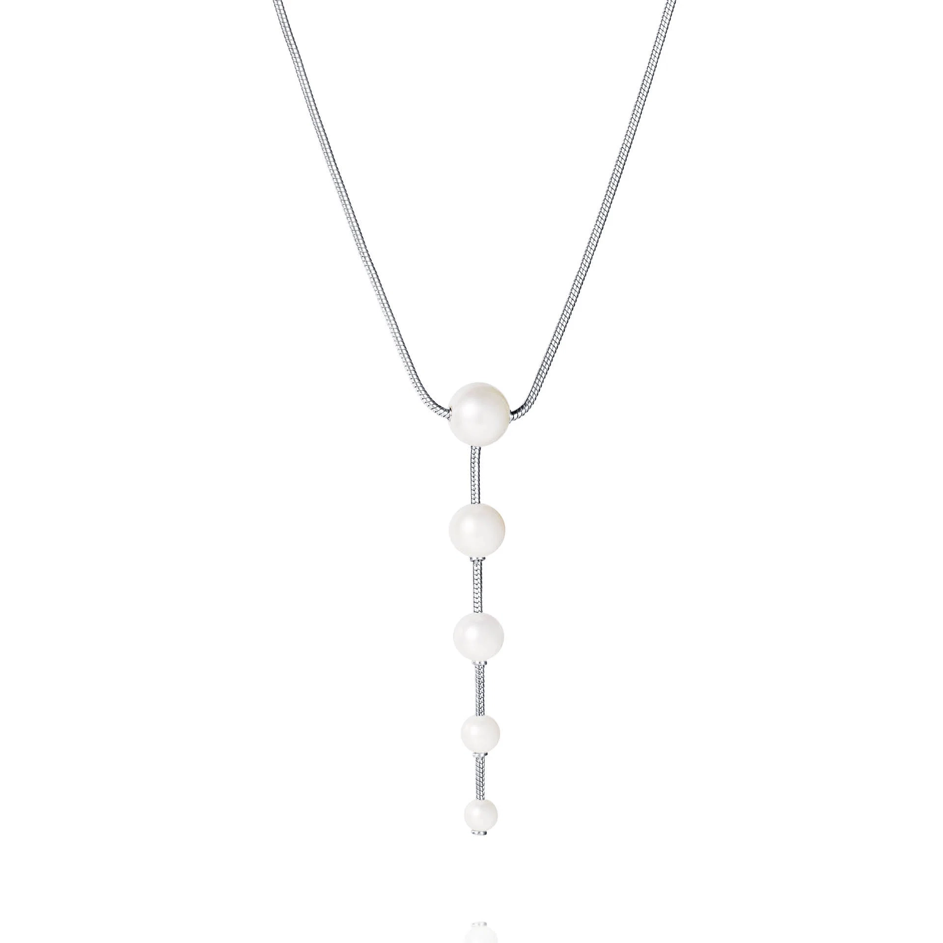 Flowing Pearls Necklace