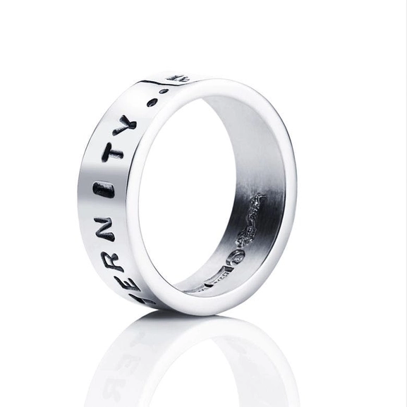 Stamped From Here To Eternity Ring - Efva Attling ringar - Snabb frakt & paketinslagning - Nordicspectra.se