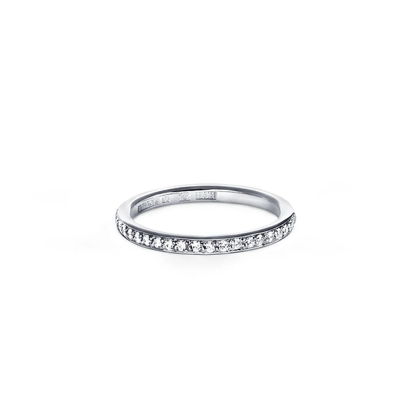 21 ct Platinum - Nordic Spectra - Vahvistaa elämän suuria tapahtumia - Nordic Spectra