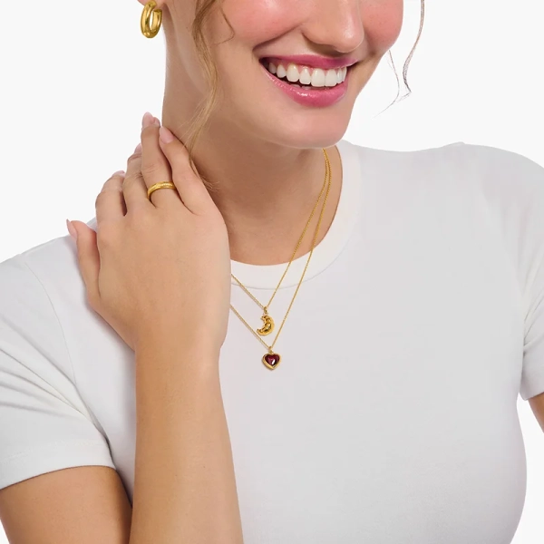Halsband med Rött Hjärta Guld - Thomas Sabo - Snabb leverans & paketinslagning - Nordic Spectra
