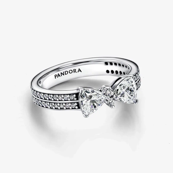 Glittrande Ring med Rosett - PANDORA - 1-2 dagar leverans - Gratis paketinslagning