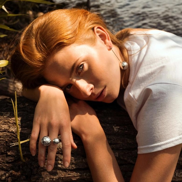 Balls Ring - Efva Attling - Suuri valikoima & ilmainen lahjapaketointi - Nordicspectra.fi