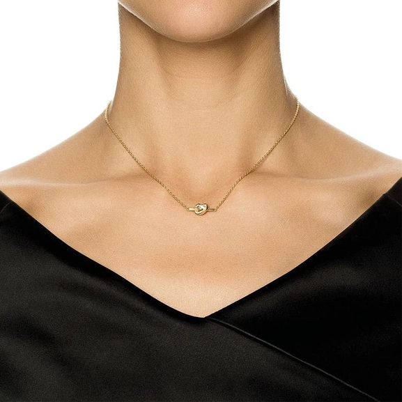 Love Knot & Stars Necklace Gold von Efva Attling, Schneller Versand - Nordicspectra.de
